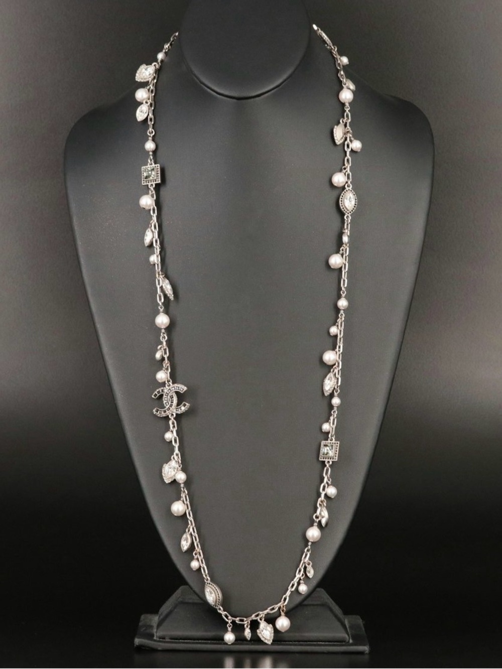 CHANEL Crystal & Faux Pearl Sautoir Necklace – 44” Long AUTHENTIC